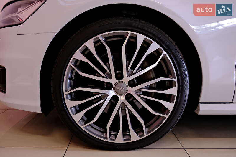Седан Audi A6 2015 в Одессе