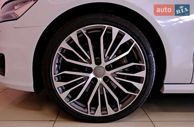 Седан Audi A6 2015 в 