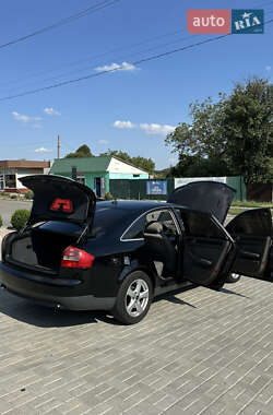 Седан Audi A6 2002 в 