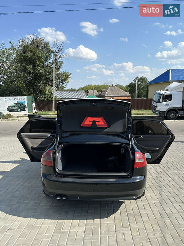 Седан Audi A6 2002 в Лозовой