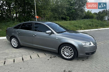 Седан Audi A6 2004 в 