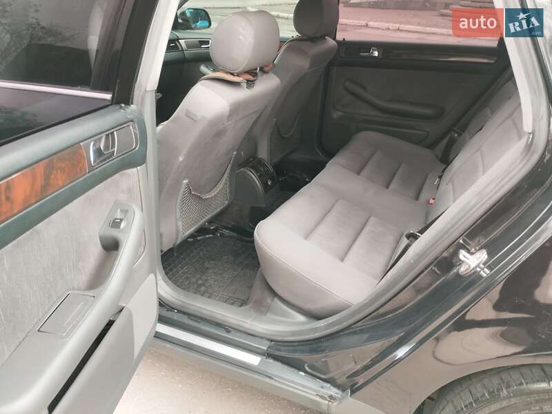 Универсал Audi A6 2000 в Каменском