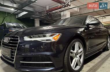 Седан Audi A6 2015 в 