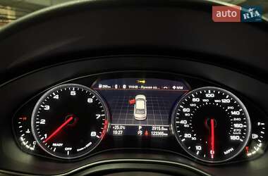Седан Audi A6 2015 в 
