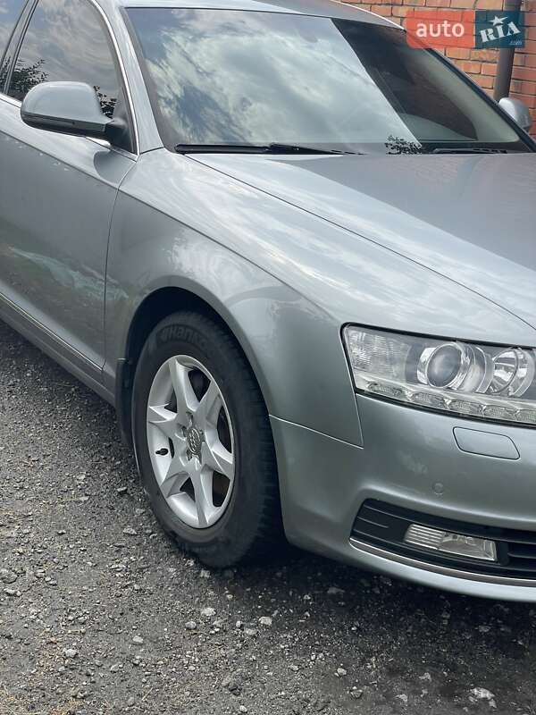 Седан Audi A6 2010 в Кобеляках