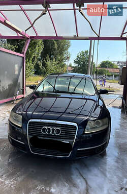 Седан Audi A6 2004 в 