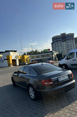 Седан Audi A6 2005 в 