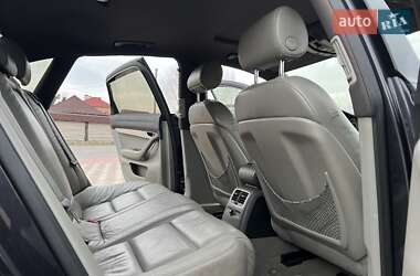 Седан Audi A6 2004 в 