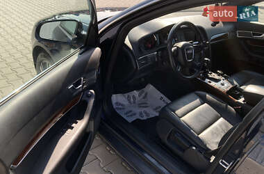 Седан Audi A6 2004 в 