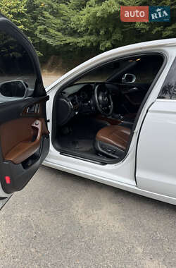 Седан Audi A6 2014 в 