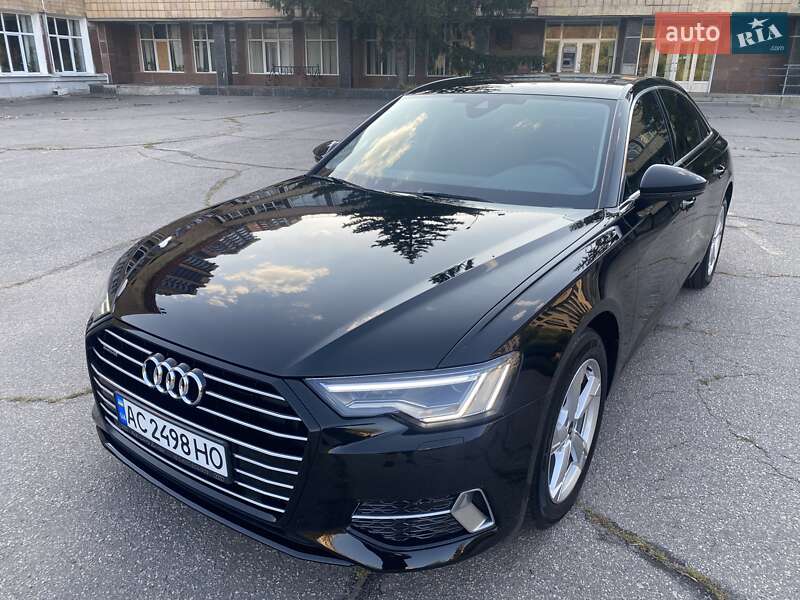 Седан Audi A6 2022 в Киеве