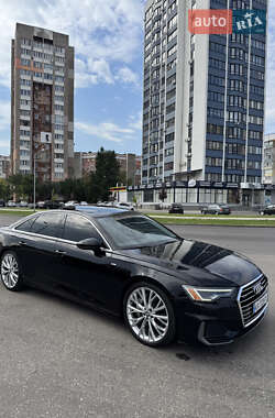 Седан Audi A6 2018 в 