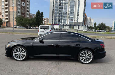 Седан Audi A6 2018 в 