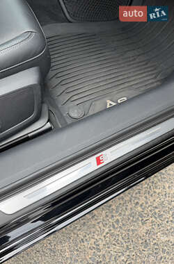 Седан Audi A6 2018 в 