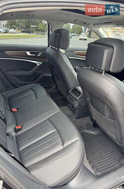 Седан Audi A6 2018 в 