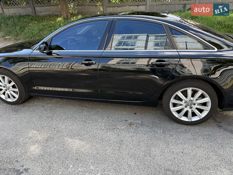 Седан Audi A6 2014 в Киеве