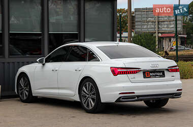 Седан Audi A6 2019 в 