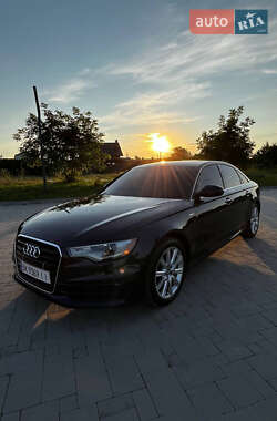 Седан Audi A6 2014 в Здолбуніві