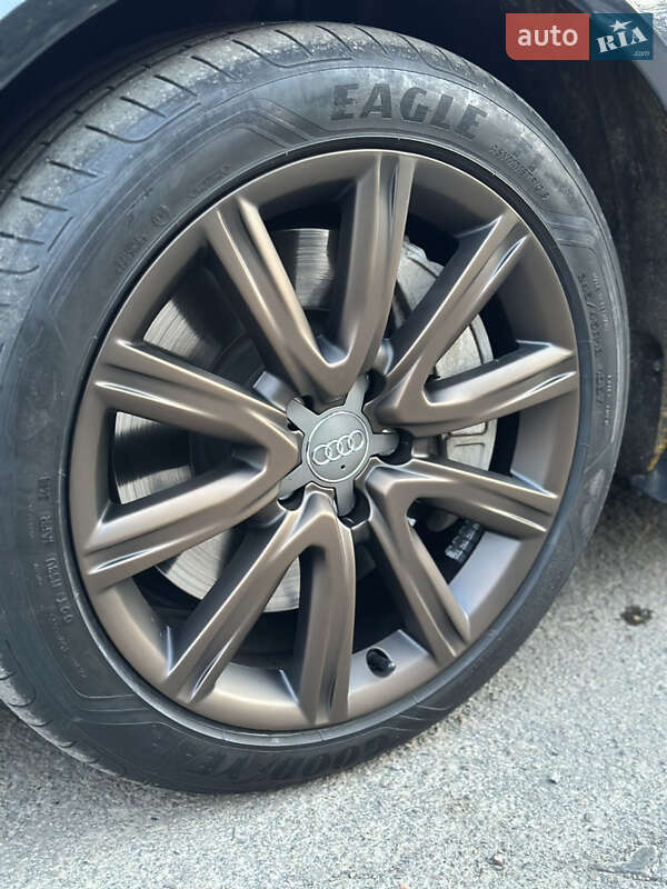 Седан Audi A6 2014 в Здолбунове