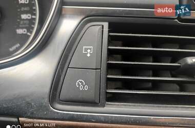 Седан Audi A6 2015 в 