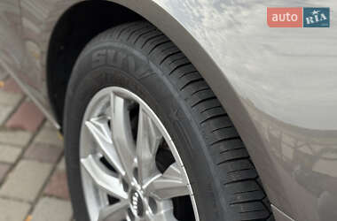 Седан Audi A6 2011 в 