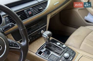 Седан Audi A6 2011 в 