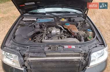 Универсал Audi A6 2001 в 