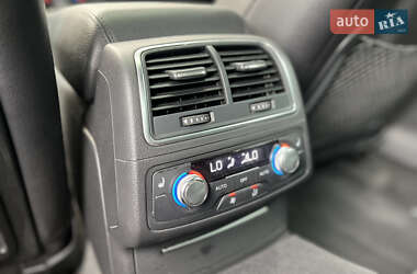 Седан Audi A6 2013 в 