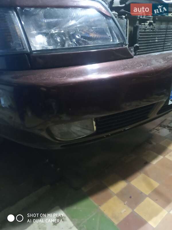 Седан Audi A6 1995 в 