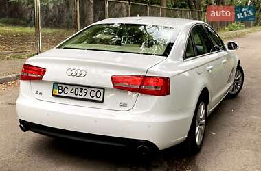 Седан Audi A6 2012 в 