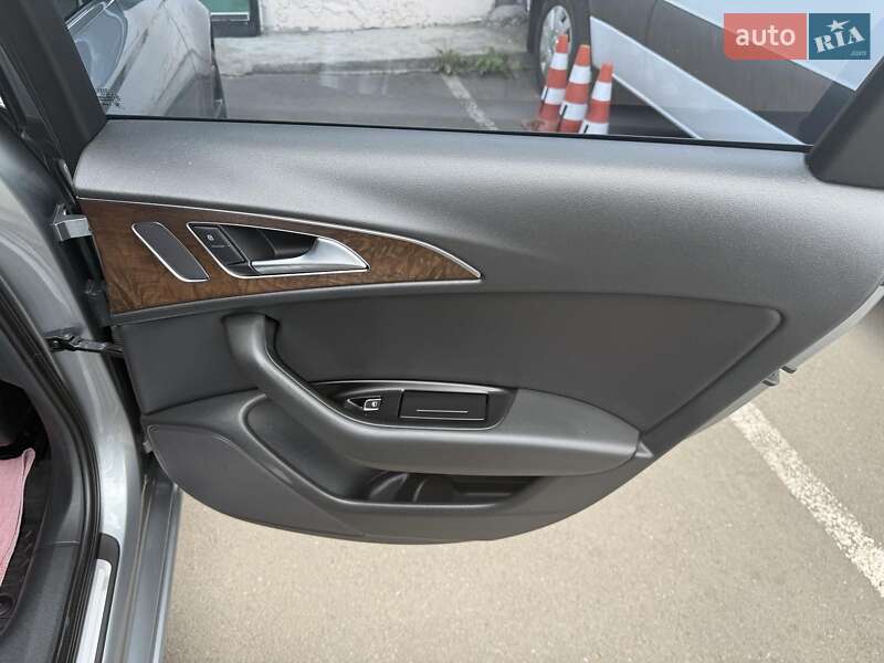 Седан Audi A6 2012 в Луцке