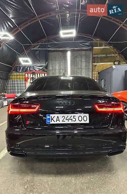 Седан Audi A6 2015 в 
