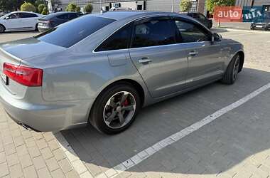 Седан Audi A6 2012 в 