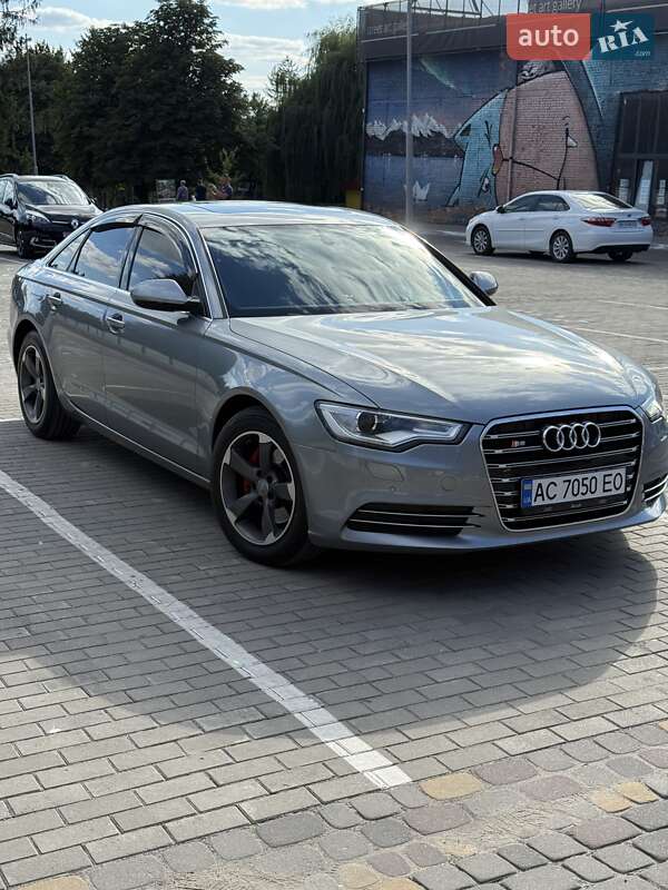 Седан Audi A6 2012 в Луцке