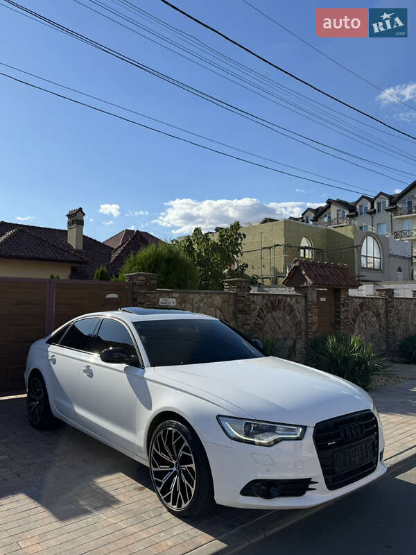 Седан Audi A6 2014 в Одессе