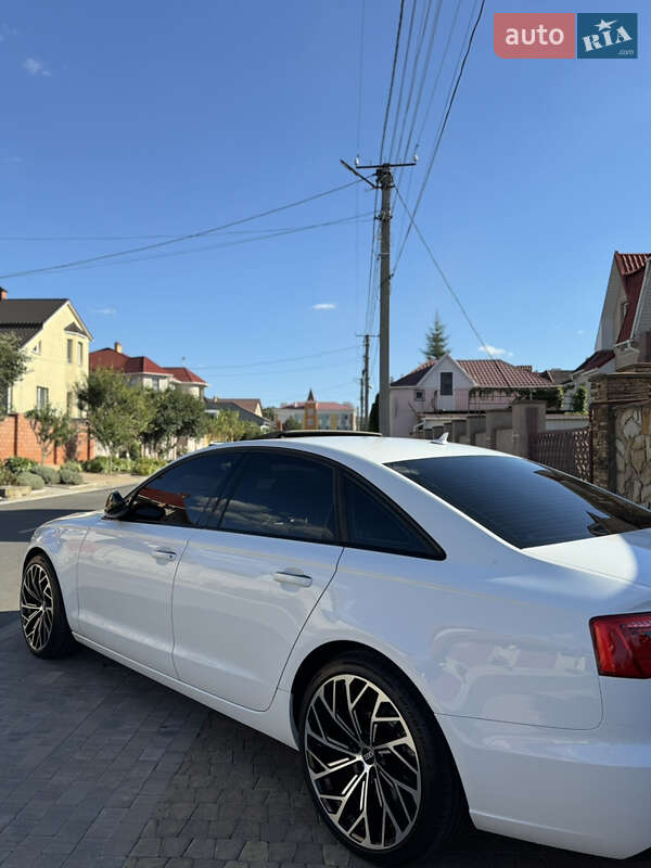 Седан Audi A6 2014 в Одессе