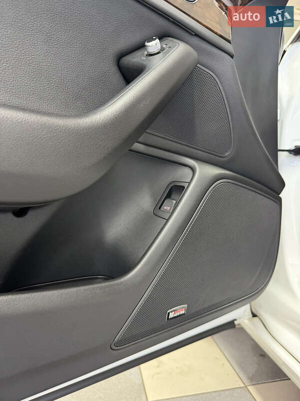 Седан Audi A6 2014 в Одессе