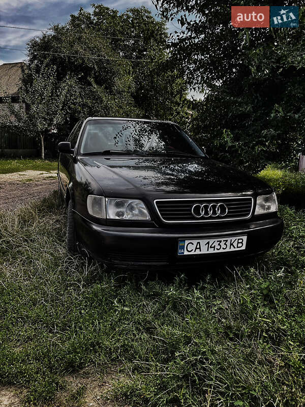 Седан Audi A6 1996 в 