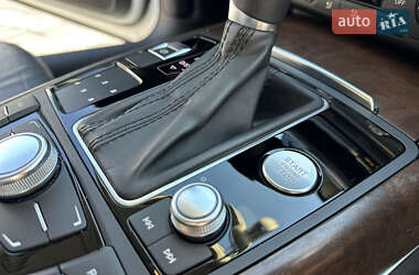Седан Audi A6 2013 в 
