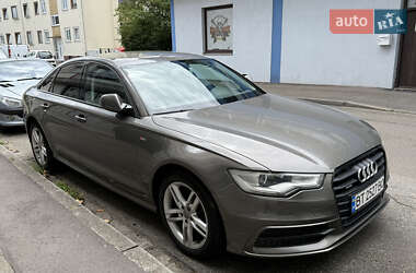 Седан Audi A6 2014 в Херсоне