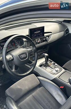Седан Audi A6 2015 в 