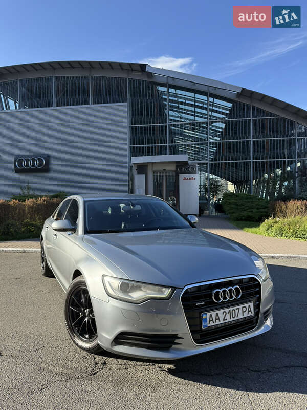 Седан Audi A6 2011 в Киеве
