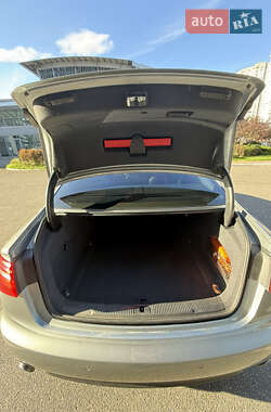 Седан Audi A6 2011 в Киеве