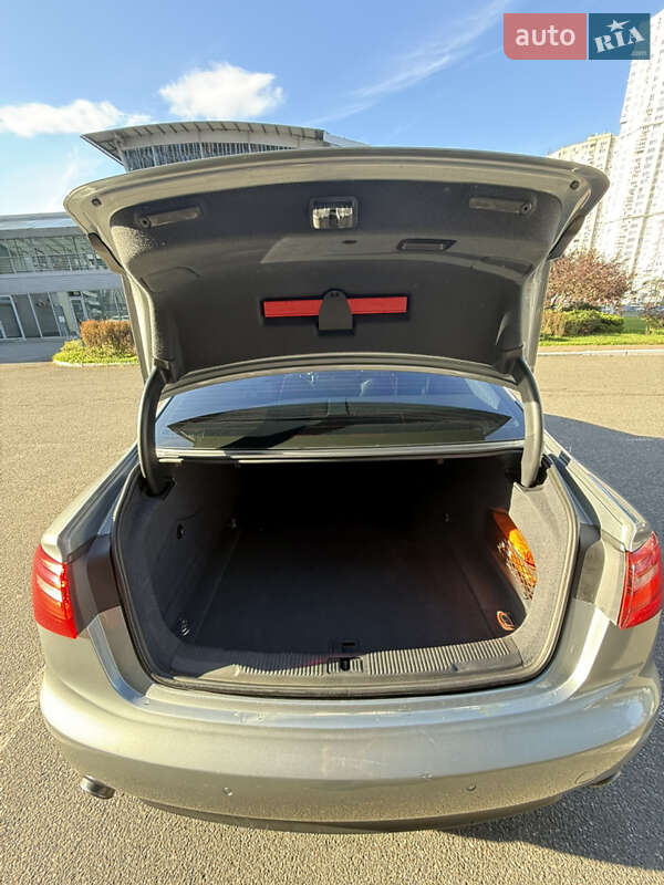 Седан Audi A6 2011 в Киеве