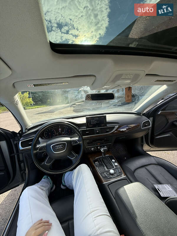 Седан Audi A6 2013 в Ивано-Франковске