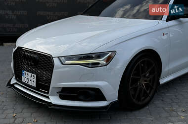 Седан Audi A6 2015 в 