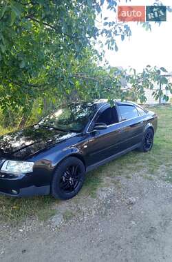 Седан Audi A6 2004 в 
