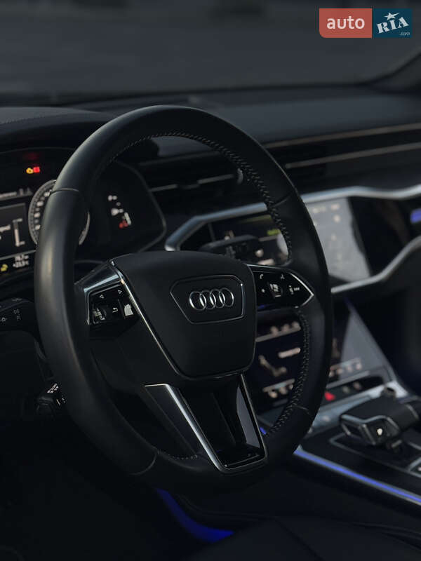 Седан Audi A6 2019 в Киеве