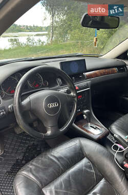 Седан Audi A6 2001 в 