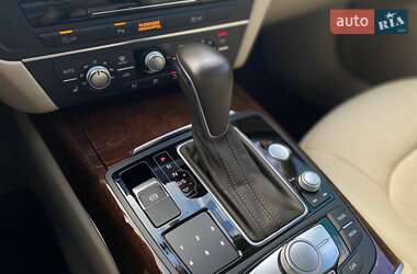 Седан Audi A6 2015 в 